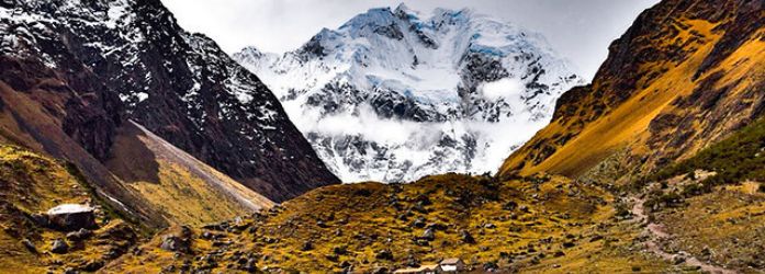 A trilha Salkantay, uma das melhores trilhas do Peru, é uma alternativa à tradicional trilha Inca