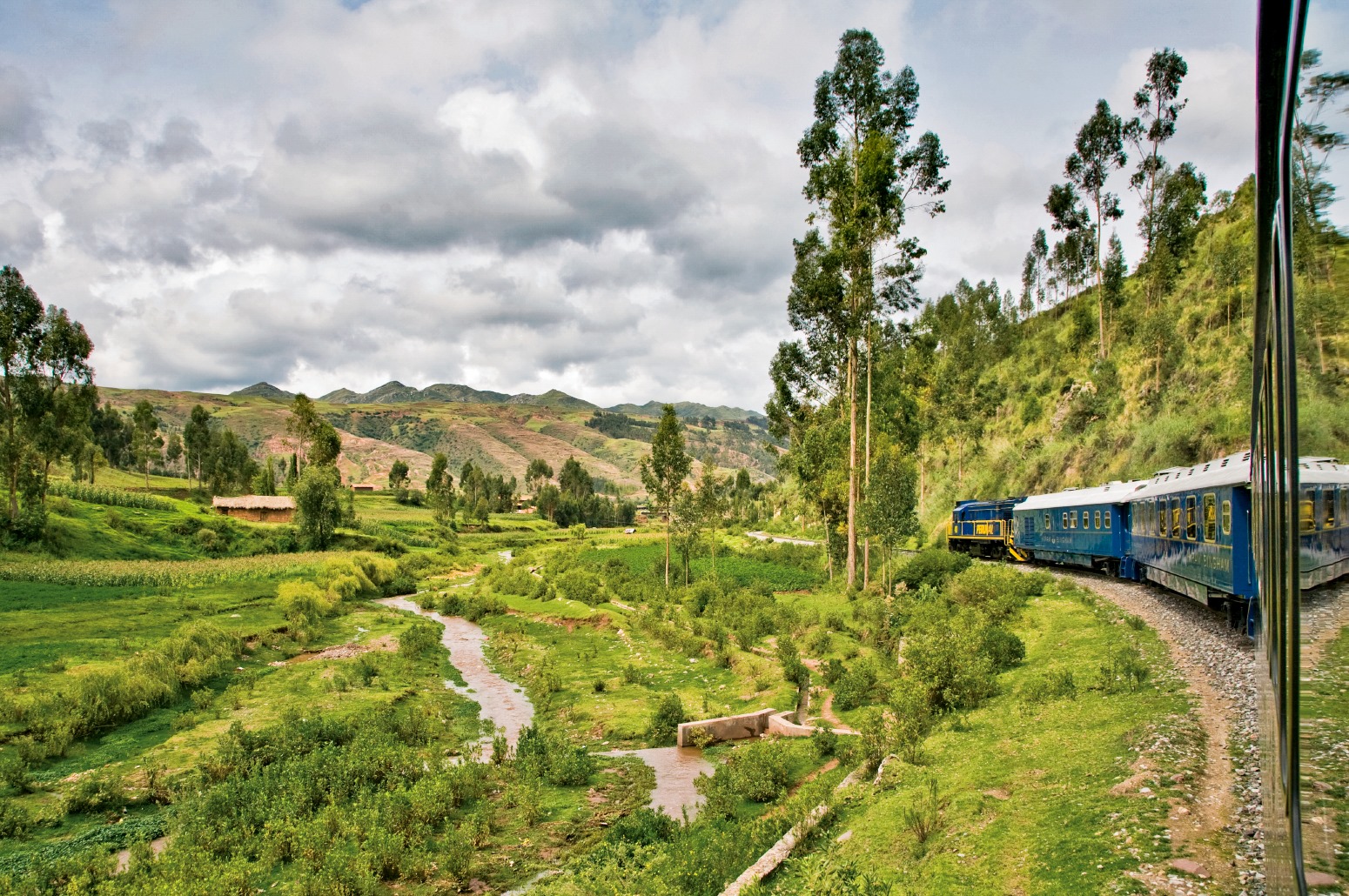 Trem de Ollantaytambo - Machu Pichu