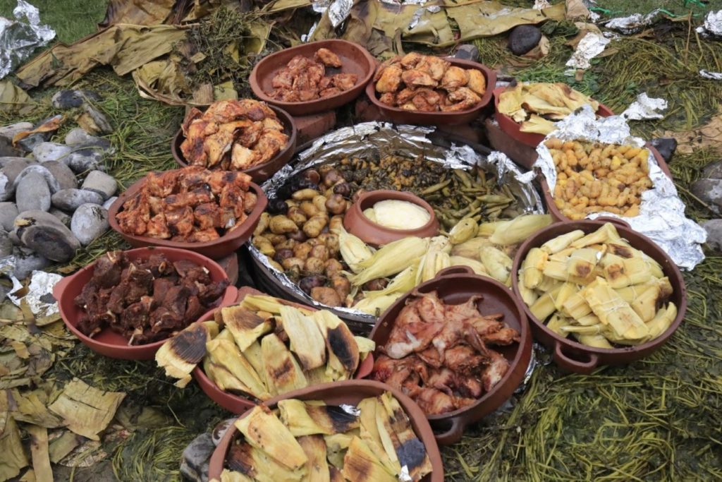 Pachamanca, prato tipico de Huancayo.